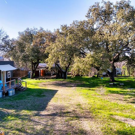 Charming & Historic 2-Br Home On An Eco Farm Austin Exteriér fotografie